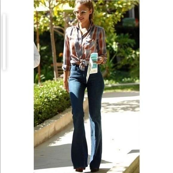 MOTHER Denim - Mother The Drama Flare Jeans in Joyride 27